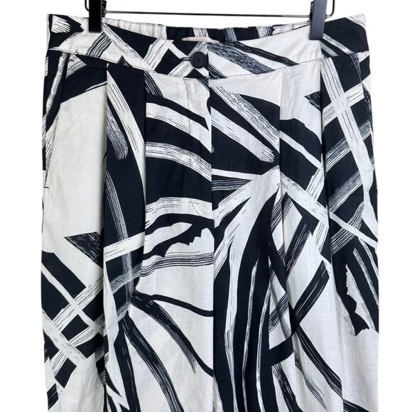 H&M 10 Tropical Pleated Wide Leg Zip Close Pull On High Rise Pants Deep Pockets - Picture 3 of 7